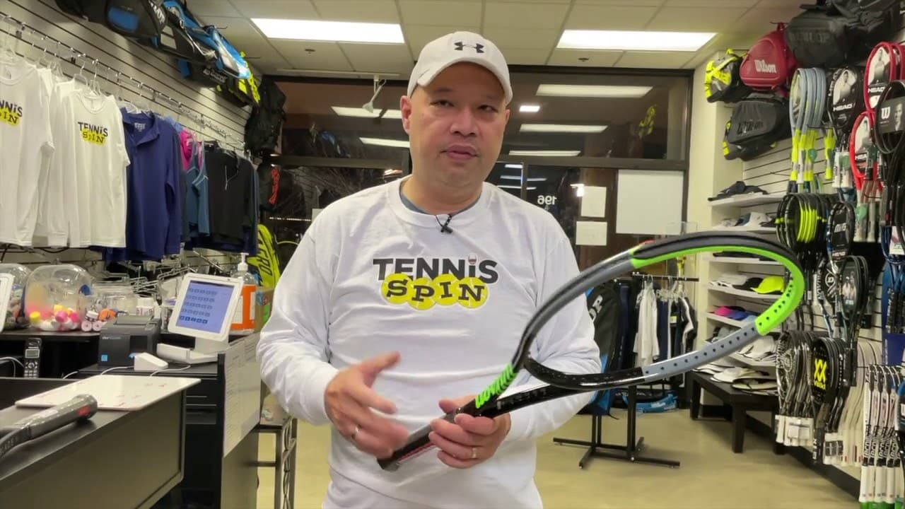 HOW DOES THE WILSON BLADE PRO COMPARE TO WILSON  BLADE 98 16X19 V7