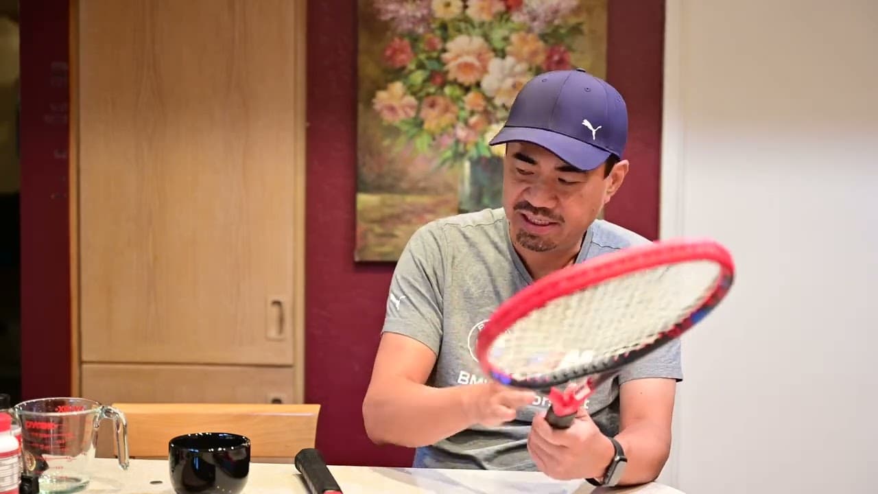 Comparing NEW Yonex VCore 95 and 98 to its previous generation