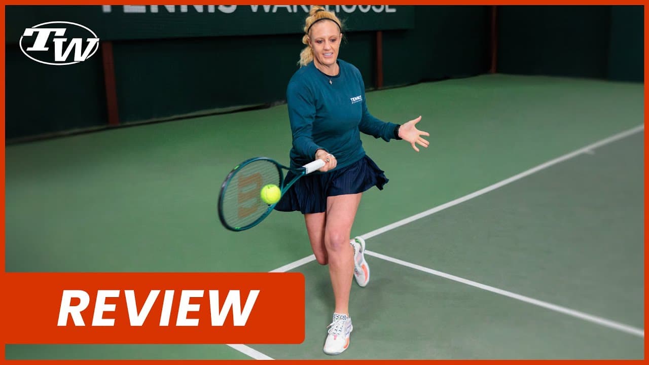 Wilson Blade 98 18x20 v9 tennis racquet review: stability, control, feel; used by Aryna Sabalenka!